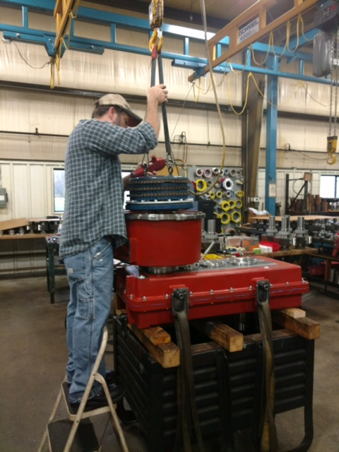 Assembling clutch onto gearbox