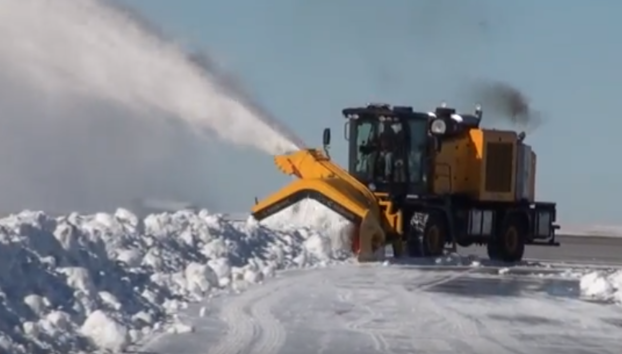 High speed airport snowblower